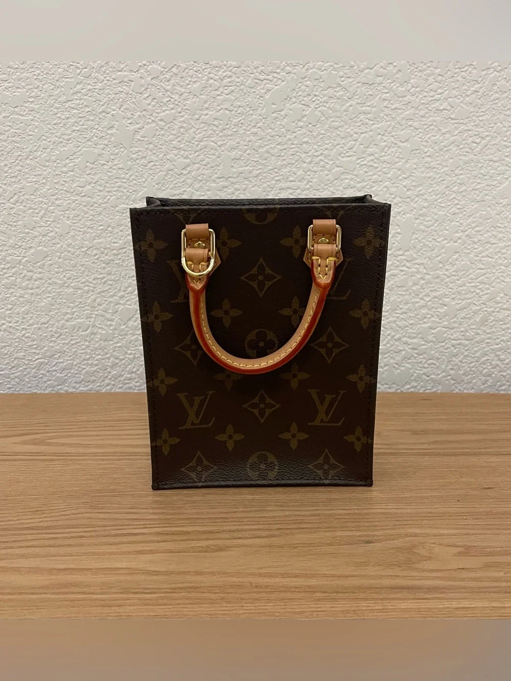 LOUIS VUITTON Petit Sac Plat Crossbody Monogram Canvas Bag Like New